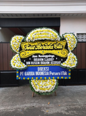 Papan Bunga Duka di Bongo Iv